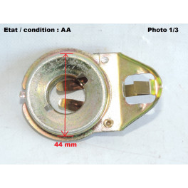 Bulb holder BA20d + BA15s