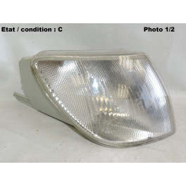 Feu clignotant avant droit VALEO 1131D