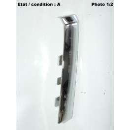 Left headlight surround