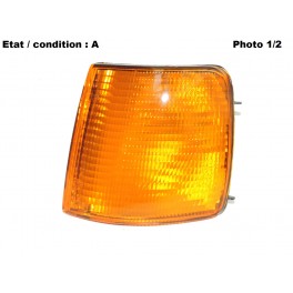 Feu clignotant avant gauche HELLA 9EL133713-011