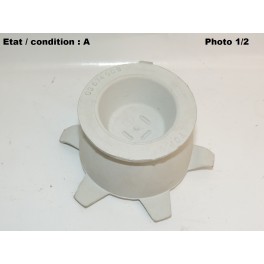 Headlight sealing cap CARELLO 03.674.509 white