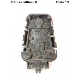 Platine feu arri&egrave;re gauche HELLA (443945221)