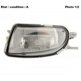 Phare antibrouillard gauche HELLA 1NB007555-031