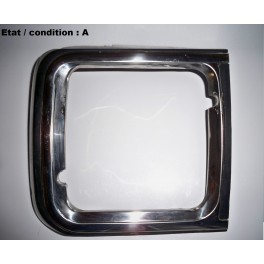 Right headlight surround (radiator grill) CPIO black