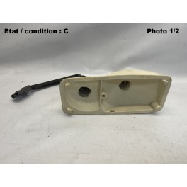 Right front light indicator bulb holder CIM 040