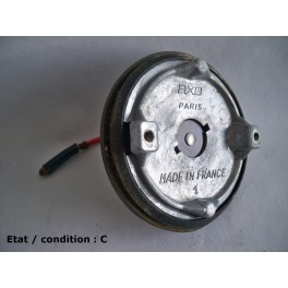 Light bulb holder BA15s AXO