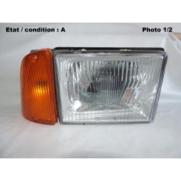 Right H4 headlight with indicator SIEM 10080 / 9715