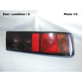Feu arri&egrave;re droit FORD 90BG13A602AA